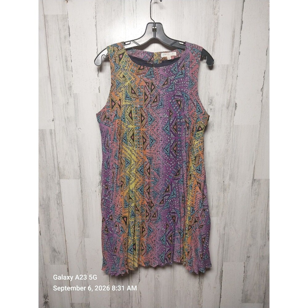 Love Fire Sleeveless High Neck Pleated Shift Dress Large